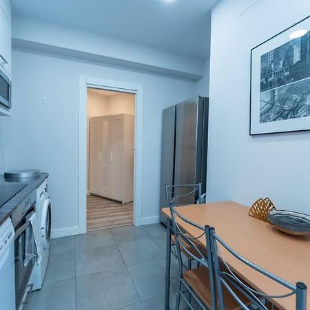 Valdecilla Center Apartment 桑坦德 外观 照片