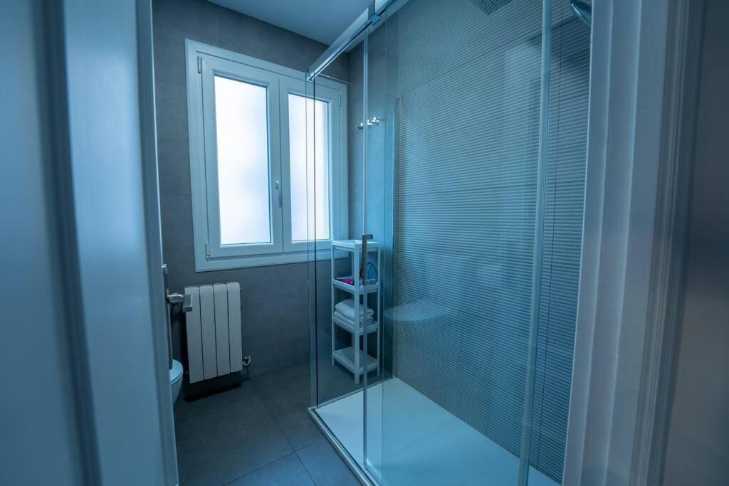 Valdecilla Center Apartment 桑坦德 外观 照片