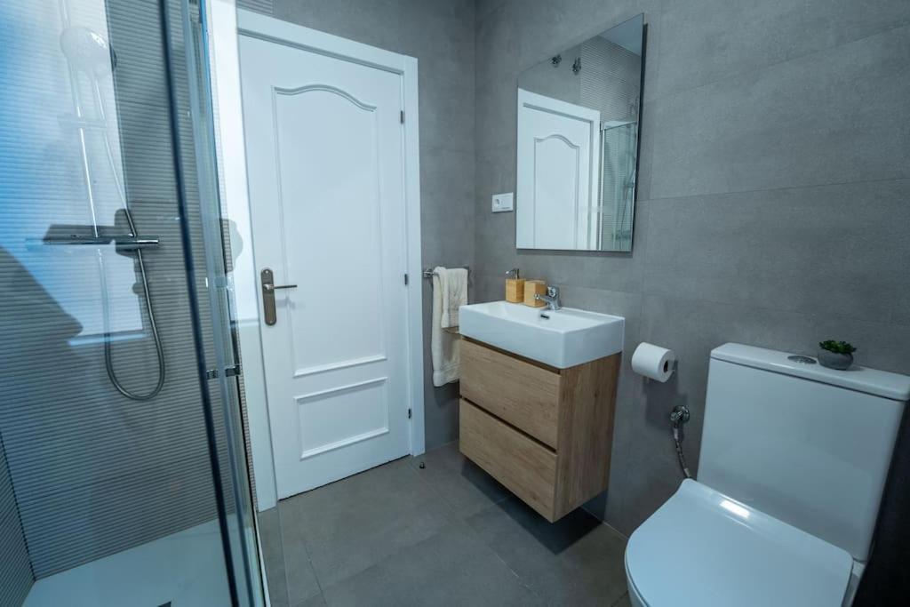 Valdecilla Center Apartment 桑坦德 外观 照片